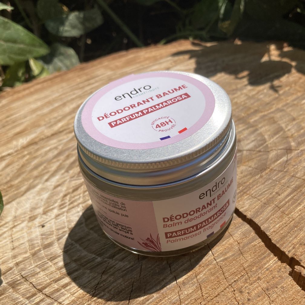 deodorant naturel dans pot en verre