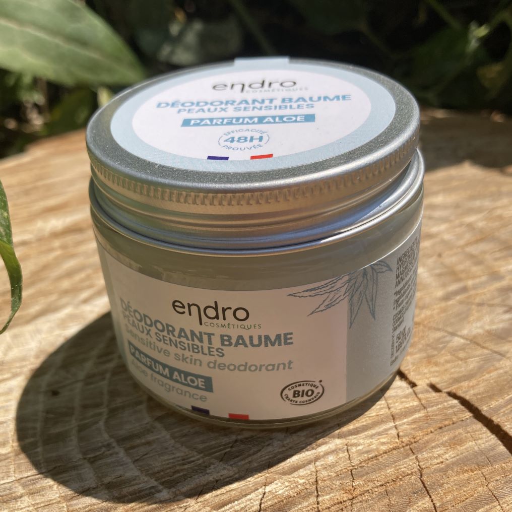 deodorant naturel dans pot en verre