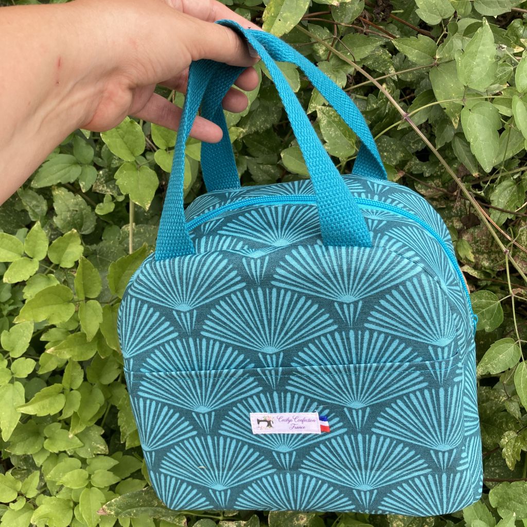 sac bleu de face avec poignée