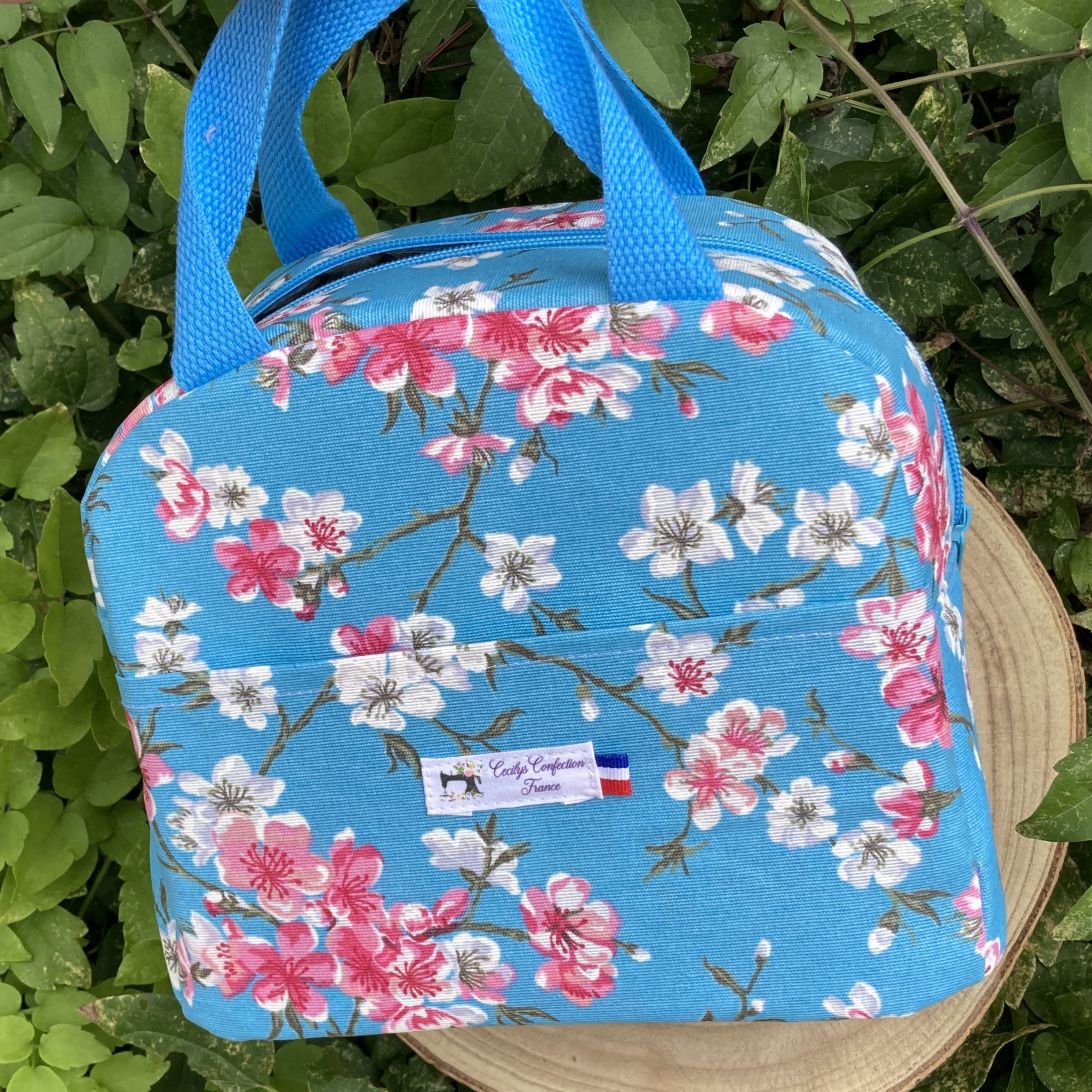 sac motifs cerisier bleu de face avec poignée