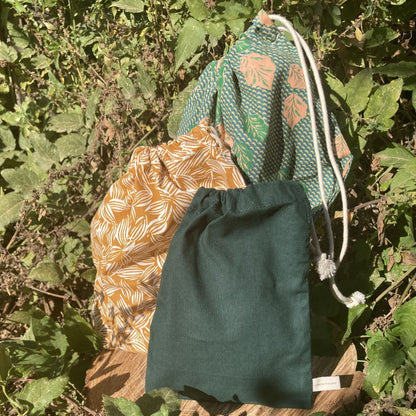 3 sacs en tissus vert et jaune