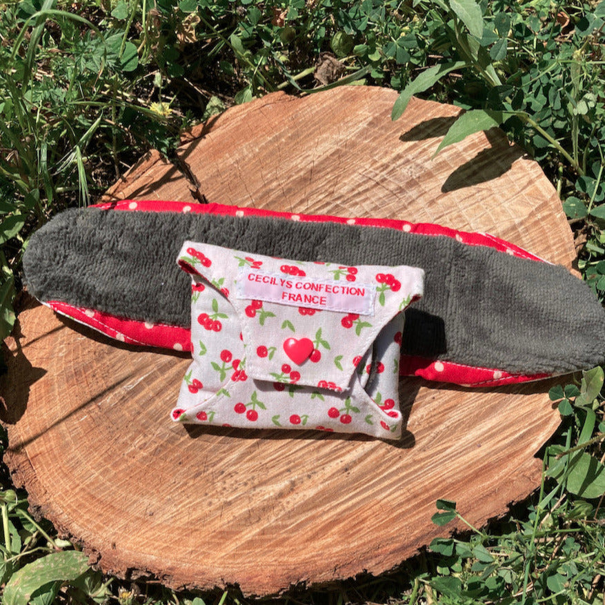 serviette hygienique lavable, cerise, coton bio, flux moyen