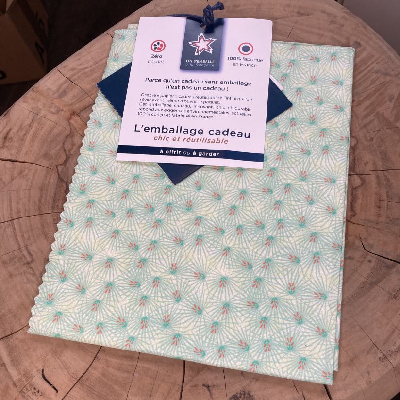 Feuille cadeau réutilisable vert