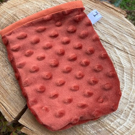 Gant démaquillant à l'eau